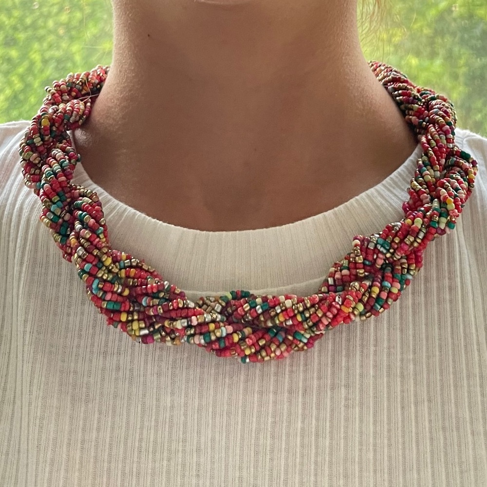 Beautiful multicolor beaded necklace